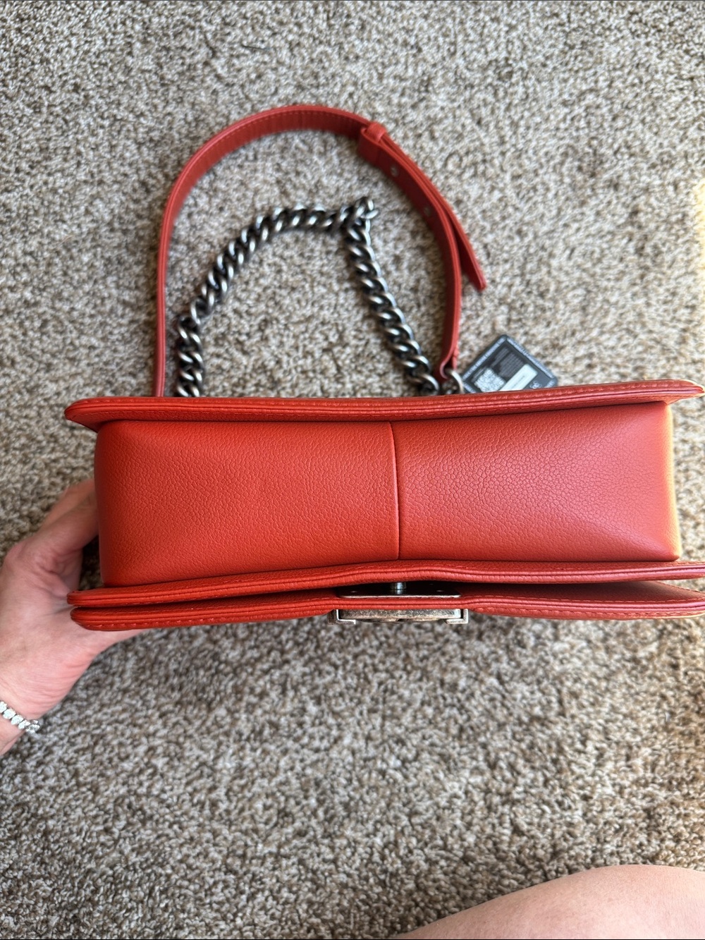 CHANEL Red Quilted Lambskin Shoulder Bag with Gunmetal Chain - Picture 13 of 16